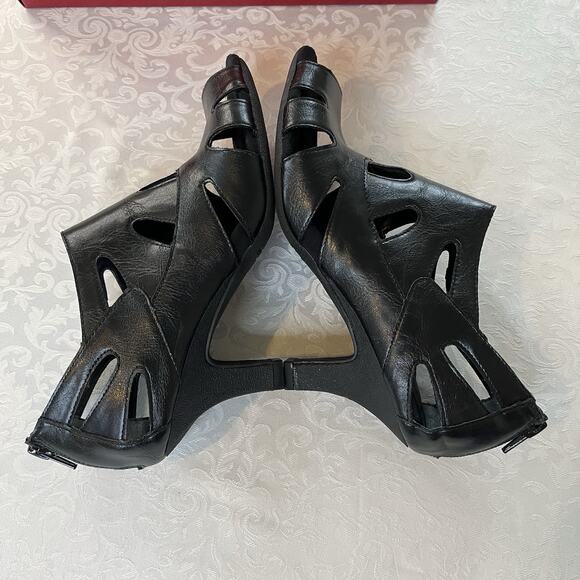 Aerosoles 7.5 Fax Haven Black Leather Casual Heeled Open Toe Sandals 3" - Picture 4 of 7